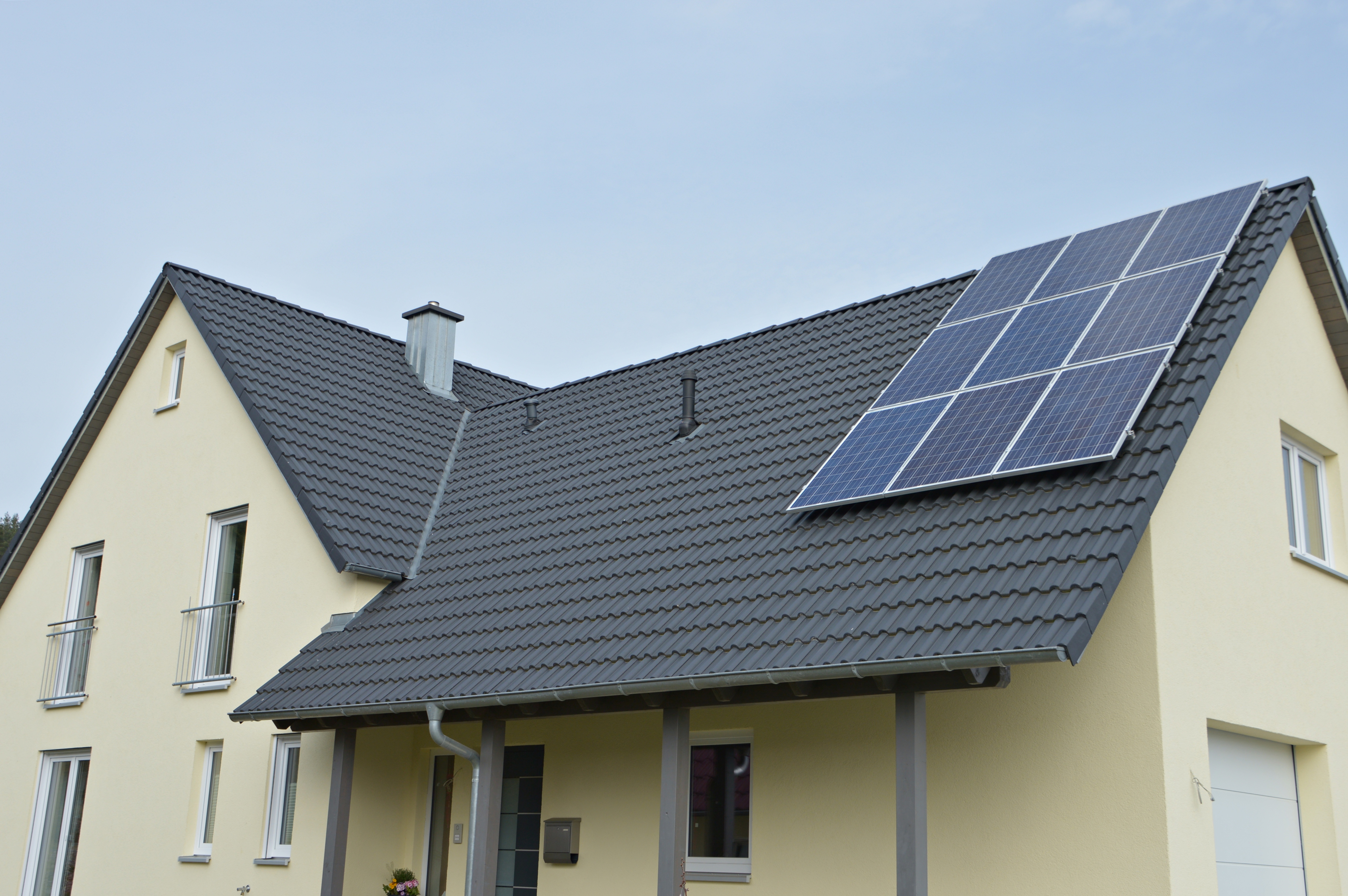 Mehr über den Artikel erfahren 10KWp, PV Anlage mit 2 SMA Wechselrichter